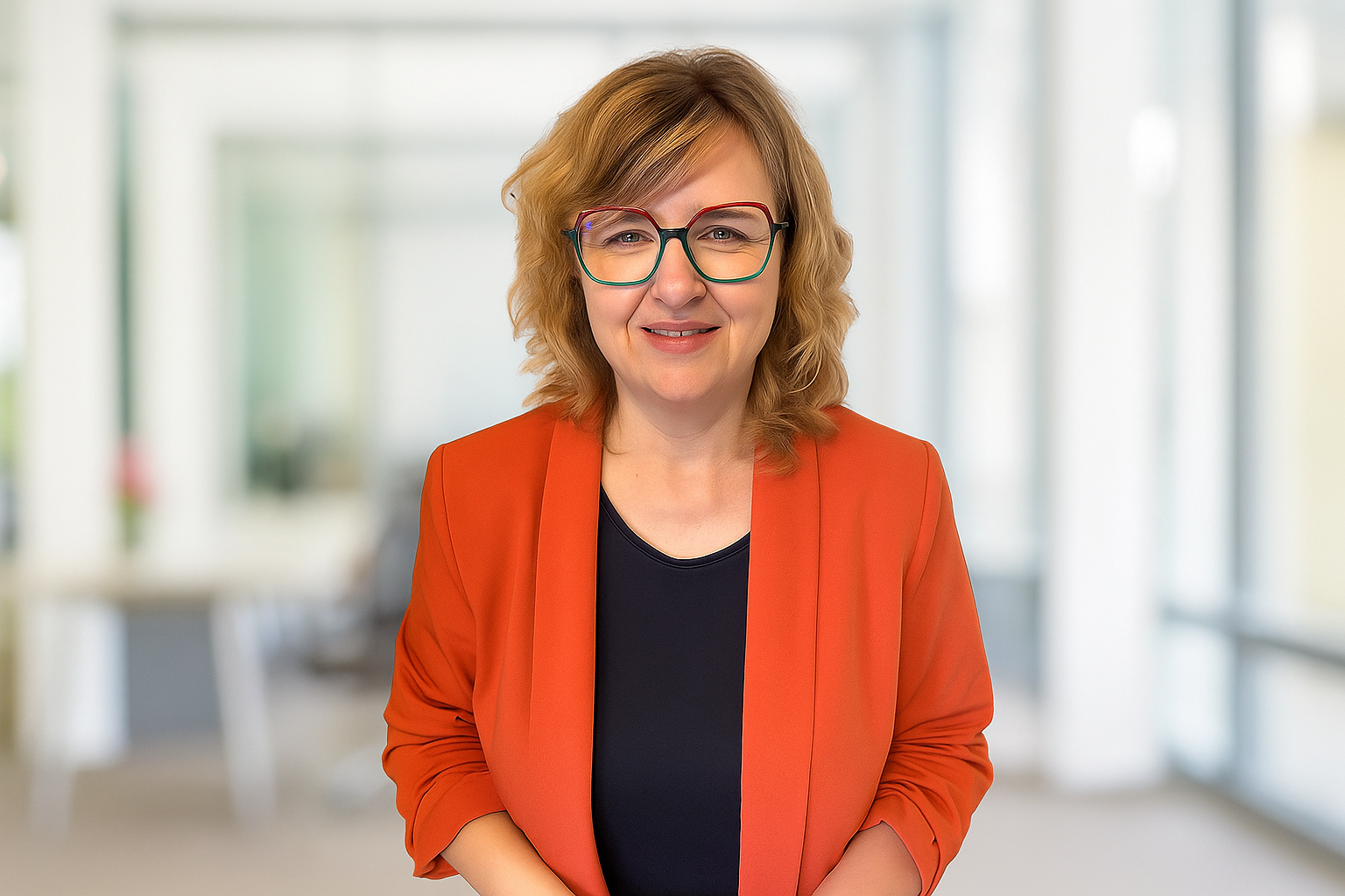 Silke Beyer im Büro